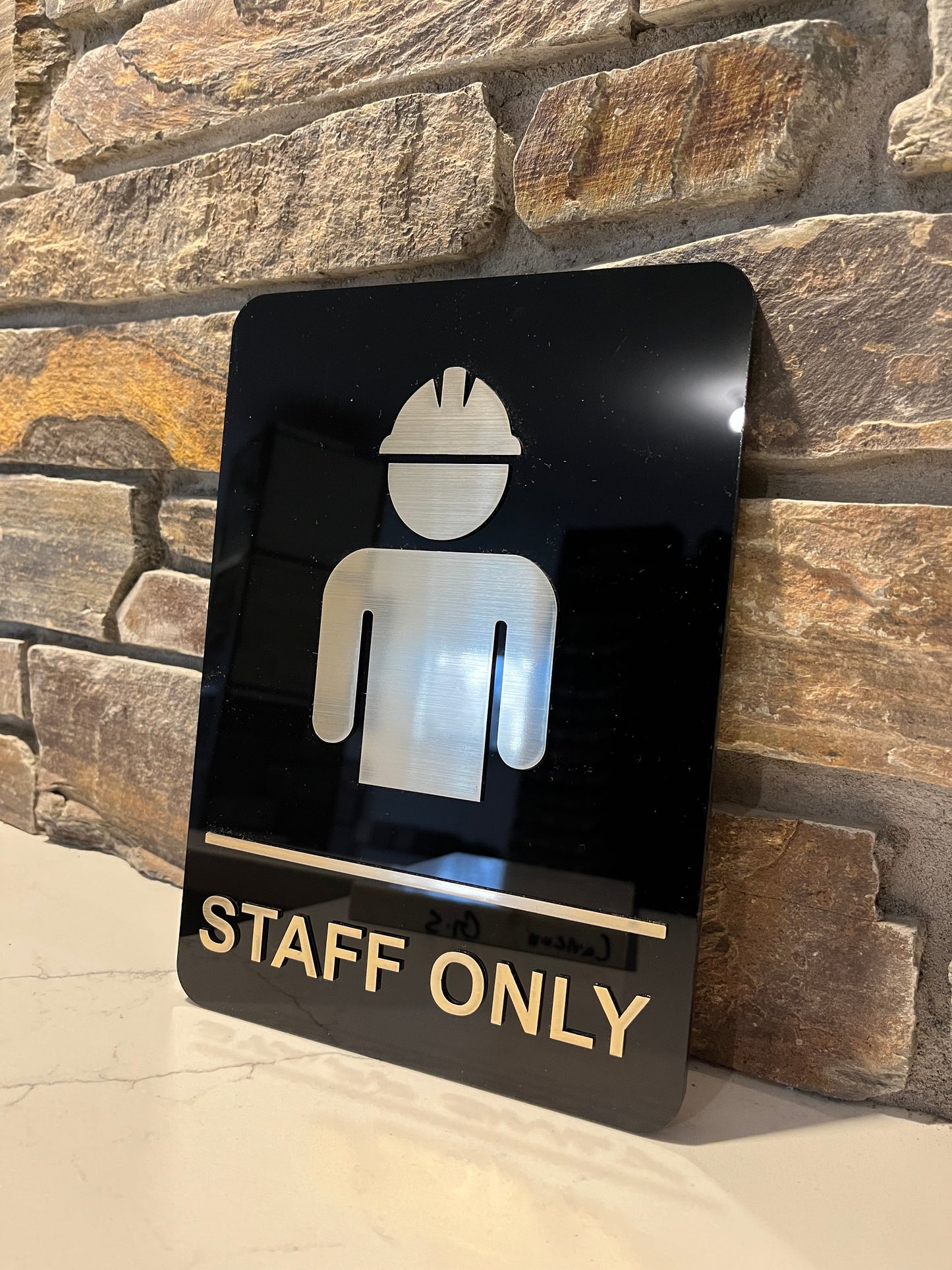'Essentials Plus' Staff Room Sign